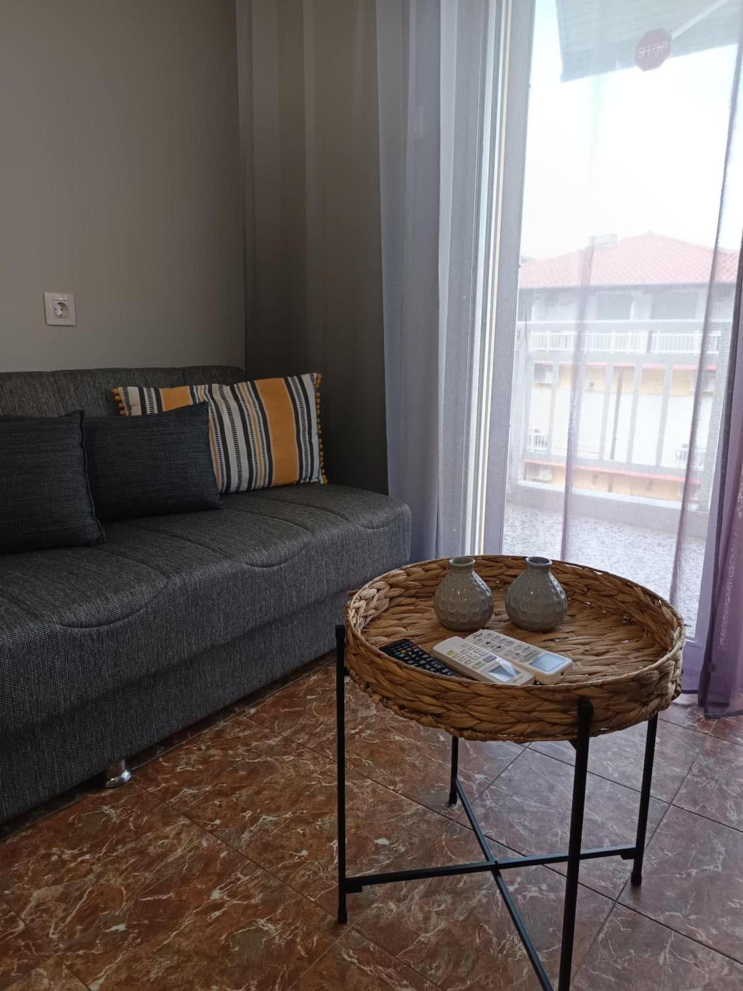New Zeusplace Apartment With Private Parking Paralia Katerini ภายนอก รูปภาพ